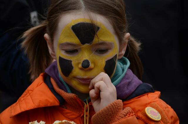 anti-atom-demo zum jahrestag von Fukushima, Hannover, 11.märz 2012    02