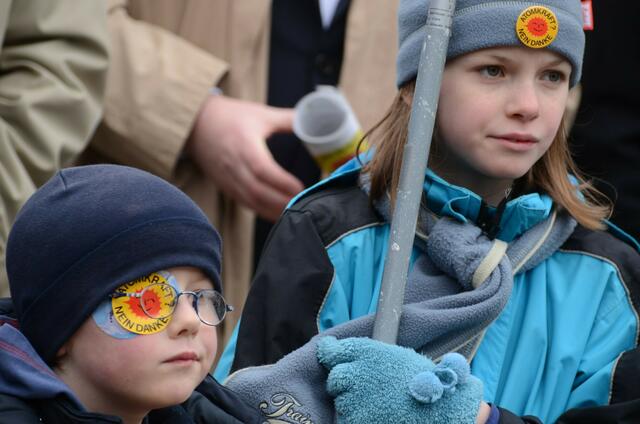 anti-atom-demo zum jahrestag von Fukushima, Hannover, 11.märz 2012    04