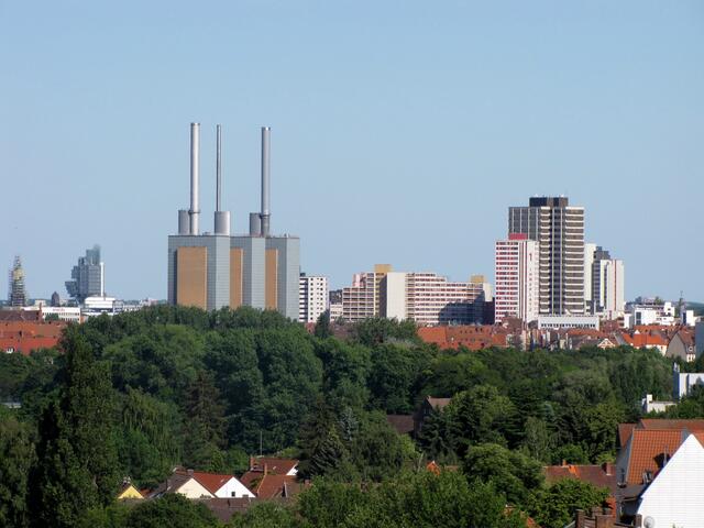 Bausünden der siebziger Jahre, das Ihmezentrum. Eine schwere Last für unsere Stadt.