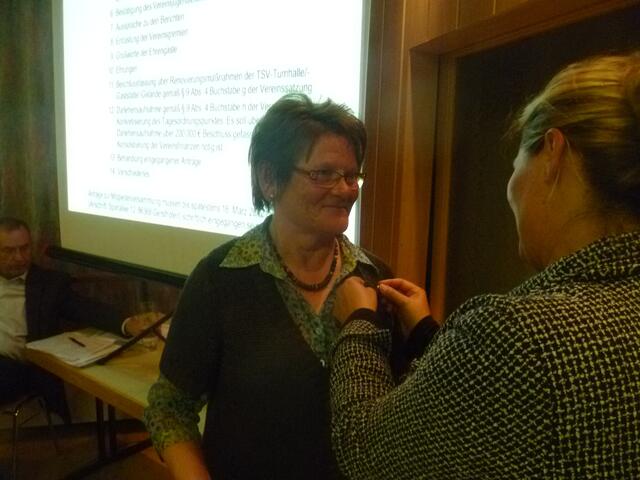 Brigitte Schmid kann auf 50 Jahre Mitgliedschaft zurück blicken