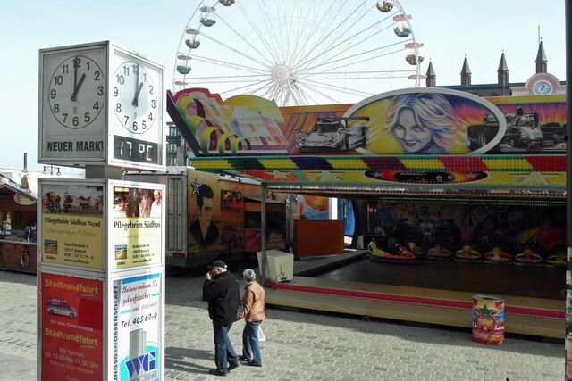 Bislang begleiteten milde Temperaturen den Rostocker Ostermarkt.