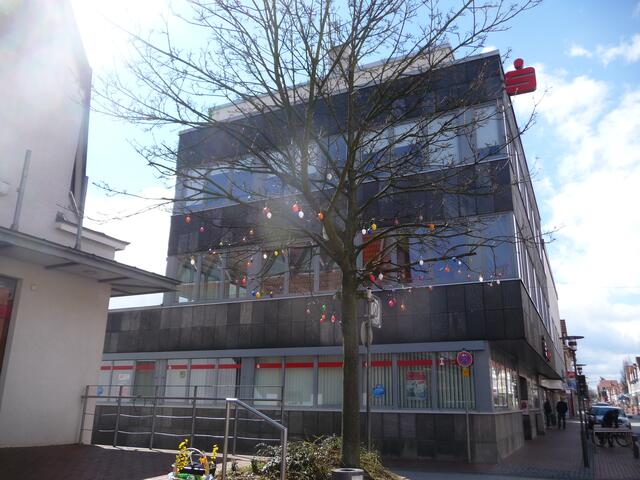 Burgdorfs erster Osterbaum