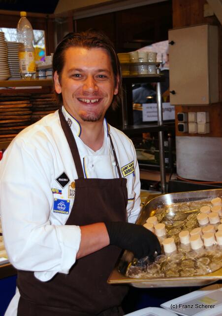 Edel & Weiß - Spitzenköche beim Themenabend in der Sterndl´ Alm auf dem Augsburger Frühjahrsplärrer. Torsten Ludwig (Papageno Augsburg)