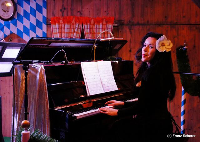 Edel & Weiß - Spitzenköche beim Themenabend in der Sterndl´ Alm auf dem Augsburger Frühjahrsplärrer