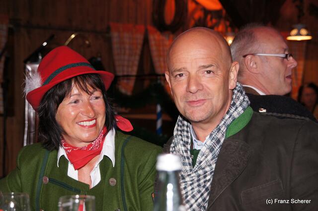 Edel & Weiß - Spitzenköche beim Themenabend in der Sterndl´ Alm auf dem Augsburger Frühjahrsplärrer