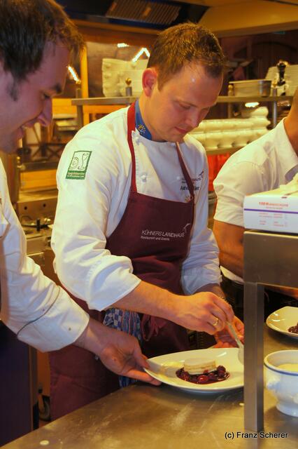 Edel & Weiß - Spitzenköche beim Themenabend in der Sterndl´ Alm auf dem Augsburger Frühjahrsplärrer