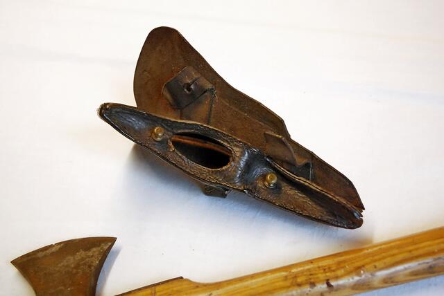 Tasche der Feueraxt
