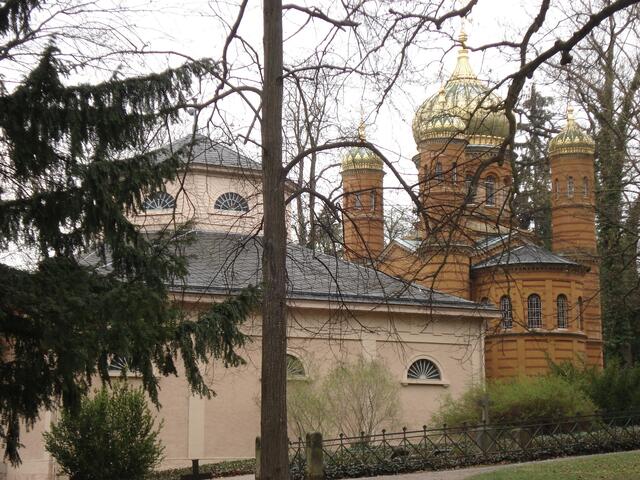 Die Fürstengruft mit der angebauten russisch-orthodoxen Kapelle