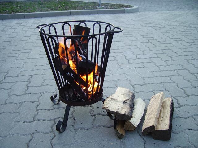 Der Feuerkorb: passendes Equipment zum Event