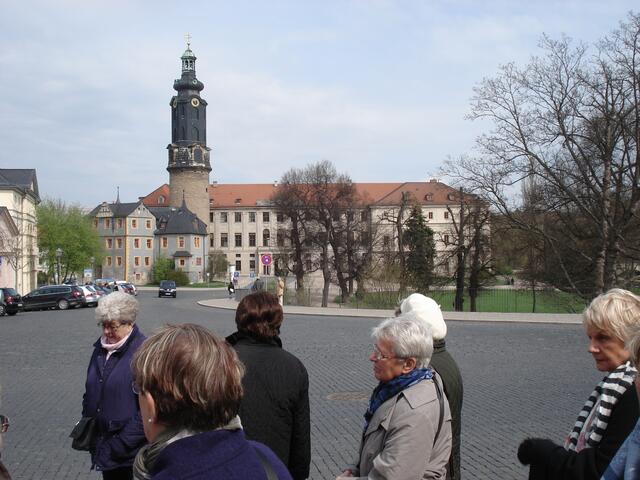Weitläufige Plätze....