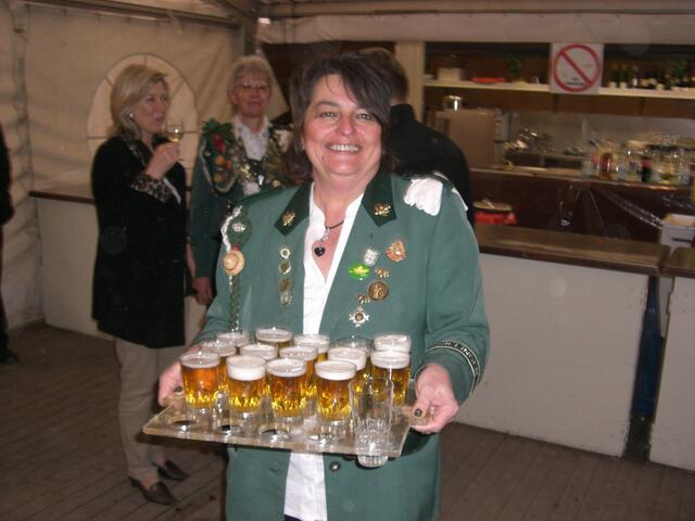Der Nachschub rollt.