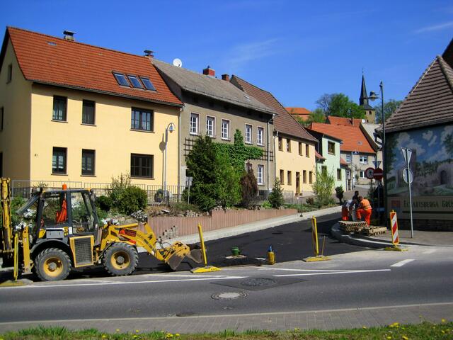 Hier verbinden sich die Einbahnstraßenarme der B 87.