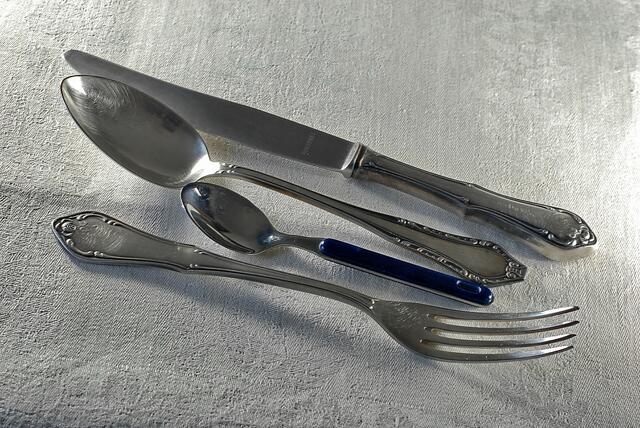 Ach ja - der Kaffeelöffel fehlte. Also muss ein 'moderner' her ...
