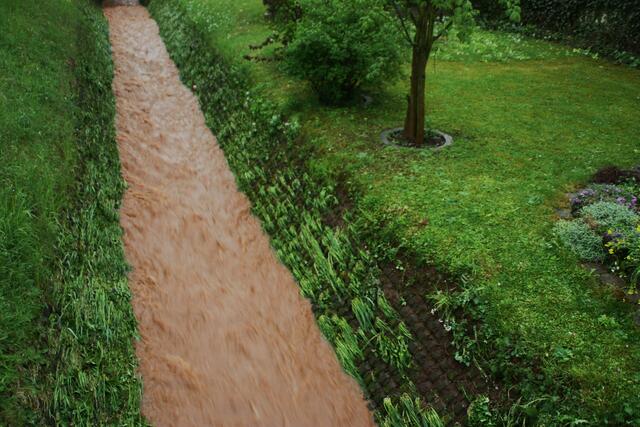 Eine halbe Stunde später, der Wasserstand ist gesunken...
