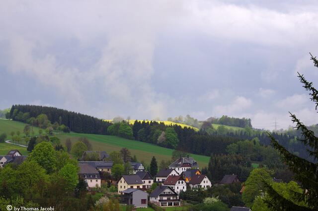 Zwischen Gewitter und Sonne.