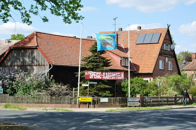 Im Detail - Elze im Burgdorfer Land © OKOK TELEVISION