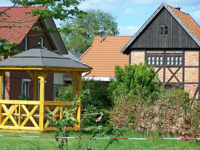 Im Detail - Elze im Burgdorfer Land © OKOK TELEVISION
