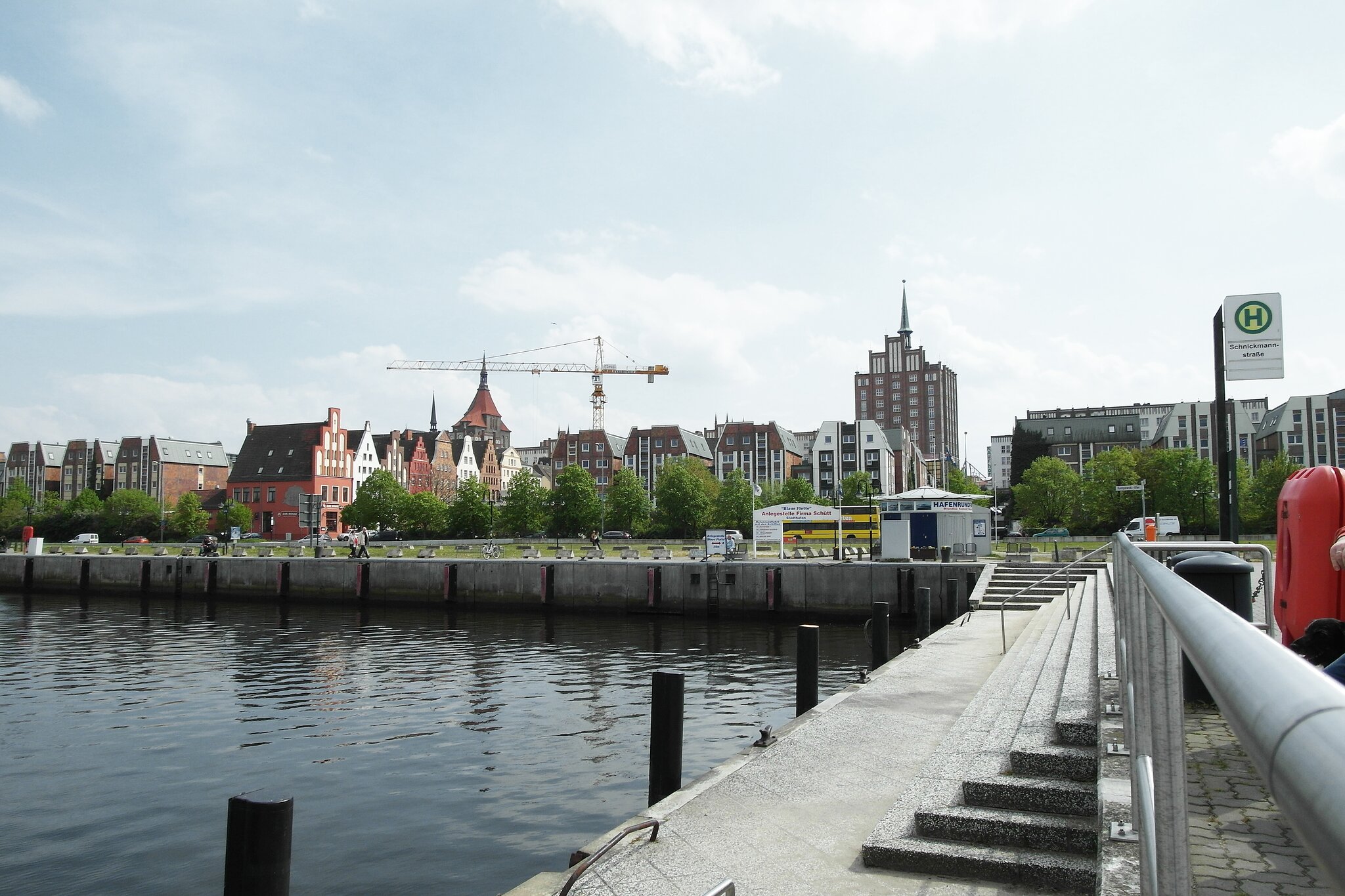 Rundkate Rostock In Rostock: Entlang der Kaikante - Rostock