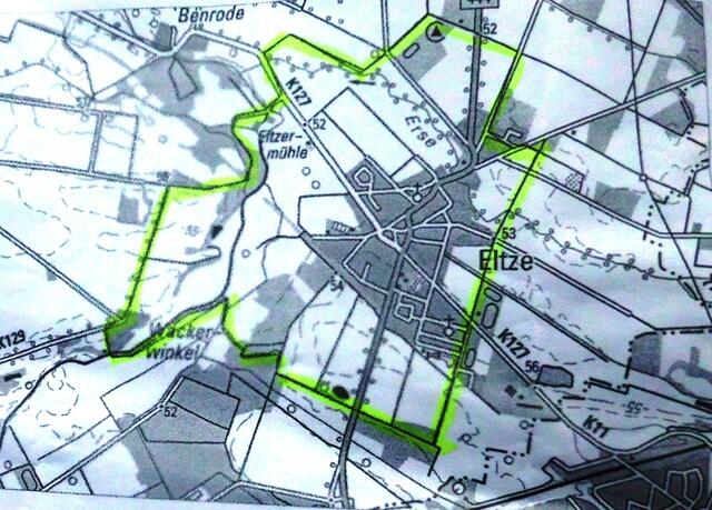 Der höhengleiche Rundwanderweg ausgehend vom Parkplatz der Wassermühle dauert mit Pausen ca. 3 Stunden.
