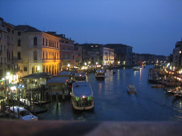 Canale Grande bei Nacht