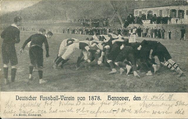Das erste Spiel nach der Vereinsgründung absolvierte "96" am 8. November 1896 gegen  "Deutscher Fußballverein von 1878". Es wurde noch Rugby gespielt, wie es das Foto mit dem "Gedränge" zeigt, 11.7.1908