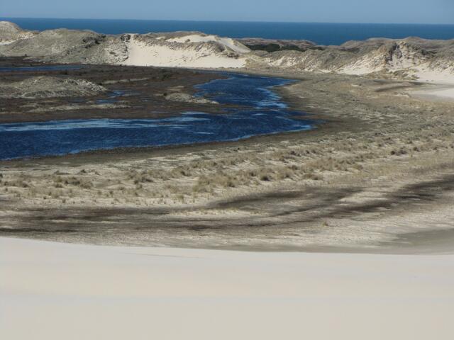 Abblasungsfläche, im Hintergrund die Nordsee