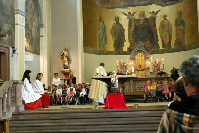 und auch die Kinder wissen, zu was man Hände benötigt