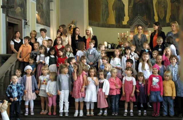 St Anna ist hier bei uns. Überall, überall, überall, überall