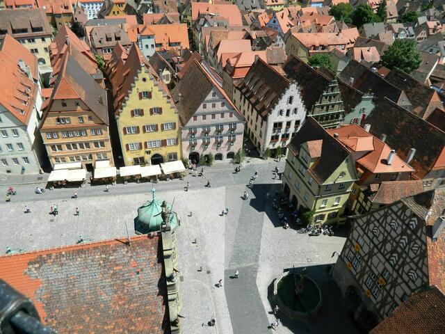 Blick vom Turm zum Marktplatz