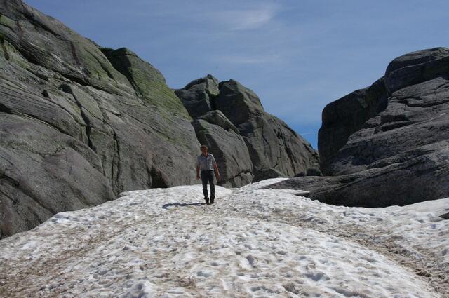 Nach einer wohlverdienten Brotzeit, machen wir uns auf zum Abstieg