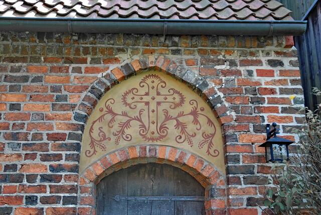 Eingang der Otzer Kapelle