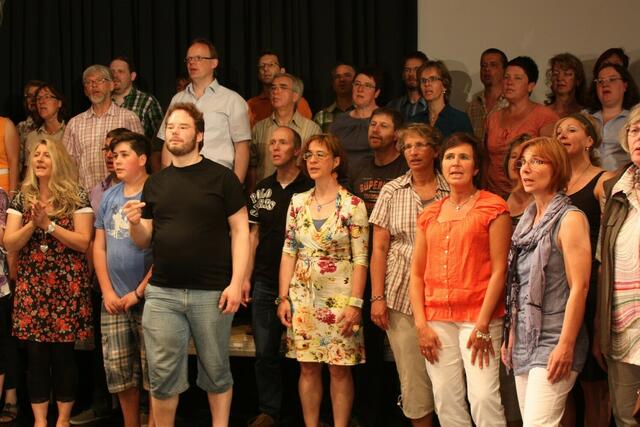 Jona-Gemeindefestival in Stadtallendorf: Gospel-Workshop in der Stadthalle
