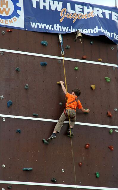 beliebt: die Kletterwand
