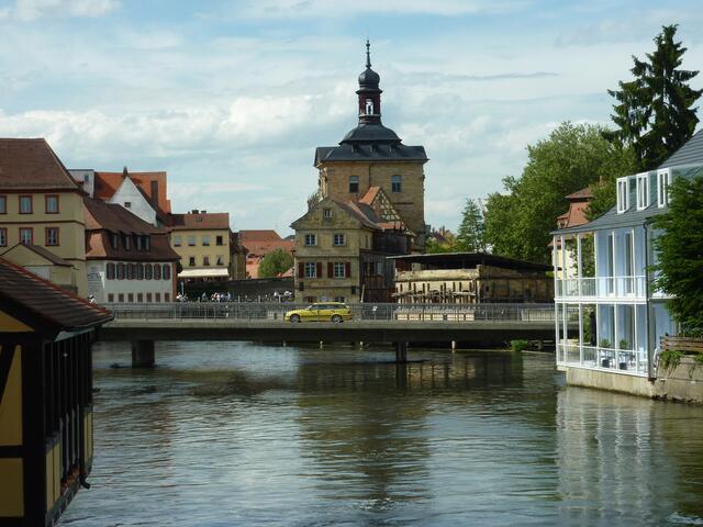 Blick auf das Alte Rathaus in der Regnitz
