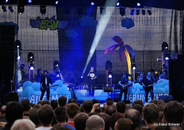 Erste Allgemeine Verunsícherung - EAV Best of-Tour am 7.6.2012 beim Grenzenlos-Festival in Augsburg