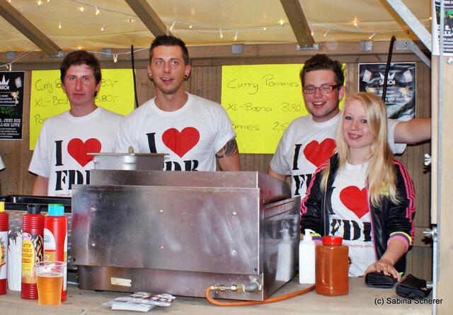 Mittendrin 2012 in Friedberg - Das Team von Friedberger Jugendclub