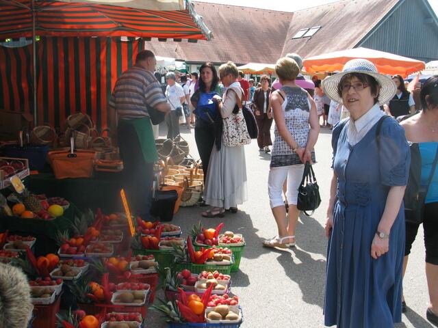 Reges Treiben herrschte beim diesjährigen Johannimarkt in den Budenstraßen.