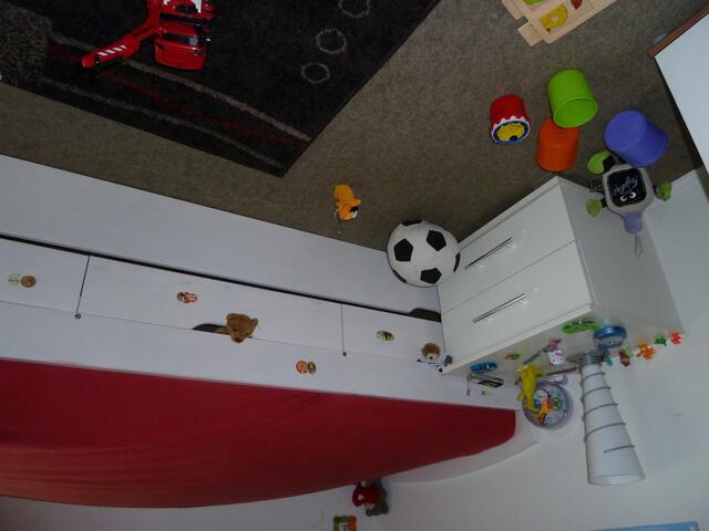 Beim Kinderzimmer fällt mir der Ball auch nicht auf den Kopf.