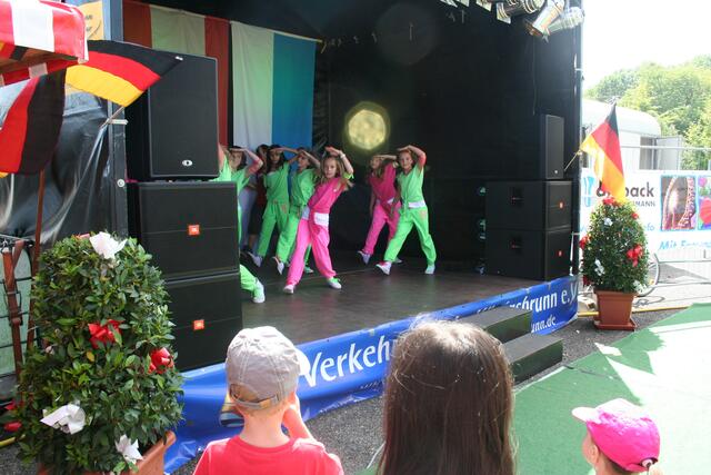 "Smile Attack" von der Tanzgalerie Sinato