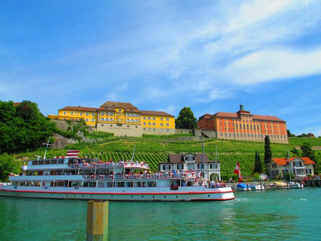 wieder ein Schiff voller tatendurstiger Touristen