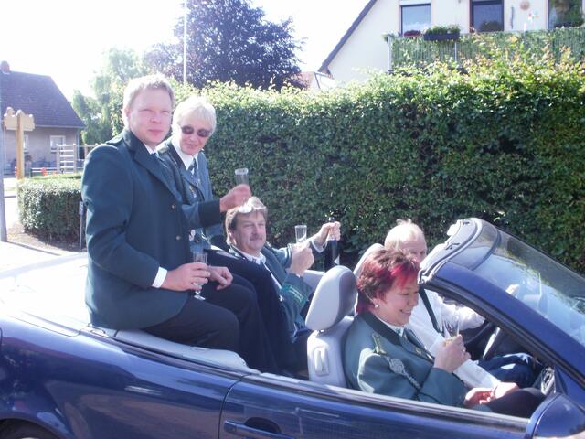 Die Schulenburger Majestäten werden "angeliefert"!