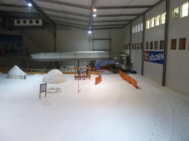 Hier guckt man auf die Sessellift´s.