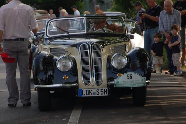 Das traumhafte BMW Cabrio zählte zu den exclusivsten Fahrzeugen im Feld.