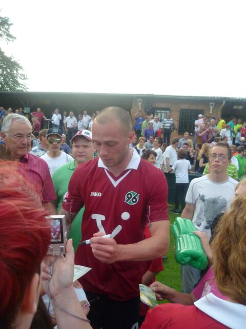 ... Pander geben Autogramme