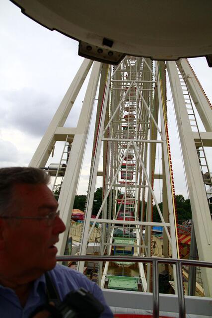 Eine Runde fuhren wir im Riesenrad