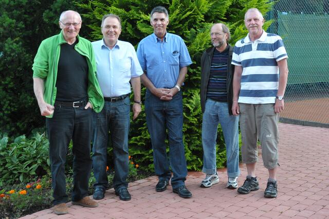 von links: Hans Jürgen Eberhardt, Benno Aschemann, Manfred Gold, Bernd Narten, Wolfgang Flohr
