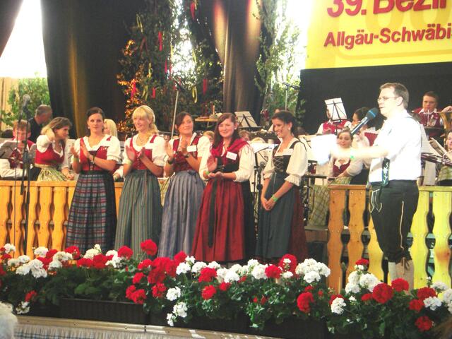 Die ersten fünf stellen sich vor