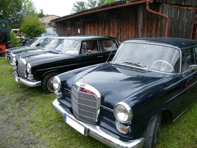 2x Die "kl. Heckflosse" (W110) - beide Bj. 1966