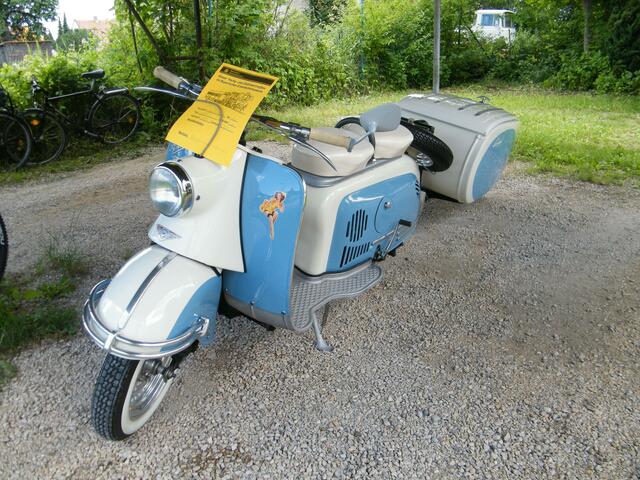 Eine SEHR schöne Berlin IWL SR 59 mit 7,5 PS 1 Zyl. mir 150 ccm, gebaut 1960