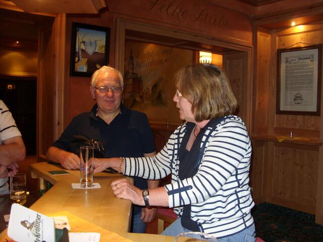 Zum Absacker an der Hotelbar
